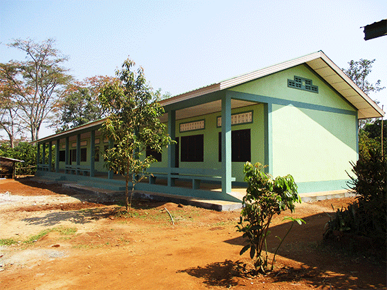 ラオス教育支援プロジェクト ドンニャイ校　新設の高等学校校舎