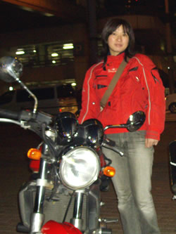 菅原さんの趣味はバイク。ご主人とのツーリングが楽しみのひとつ