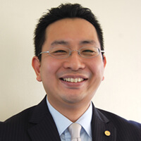 行政書士　石橋俊之さん