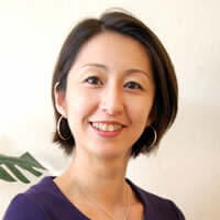 行政書士 湯原玲奈さん