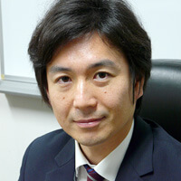 行政書士 小高大輔さん