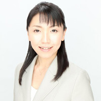 社会保険労務士　藤巻玲子さん